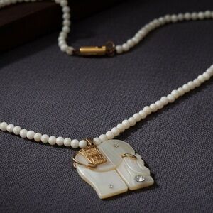 Vintage Mother of Pearl Carved Elephant Pendant Necklace